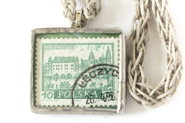 Dzikie Twory - naszyjnik ze znaczkiem pocztowym z 1960 roku - Kraków